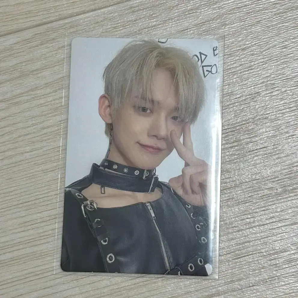 TXT yeonjun Zeebee Zeebee Universal photocard wts ld Prefabrication 553