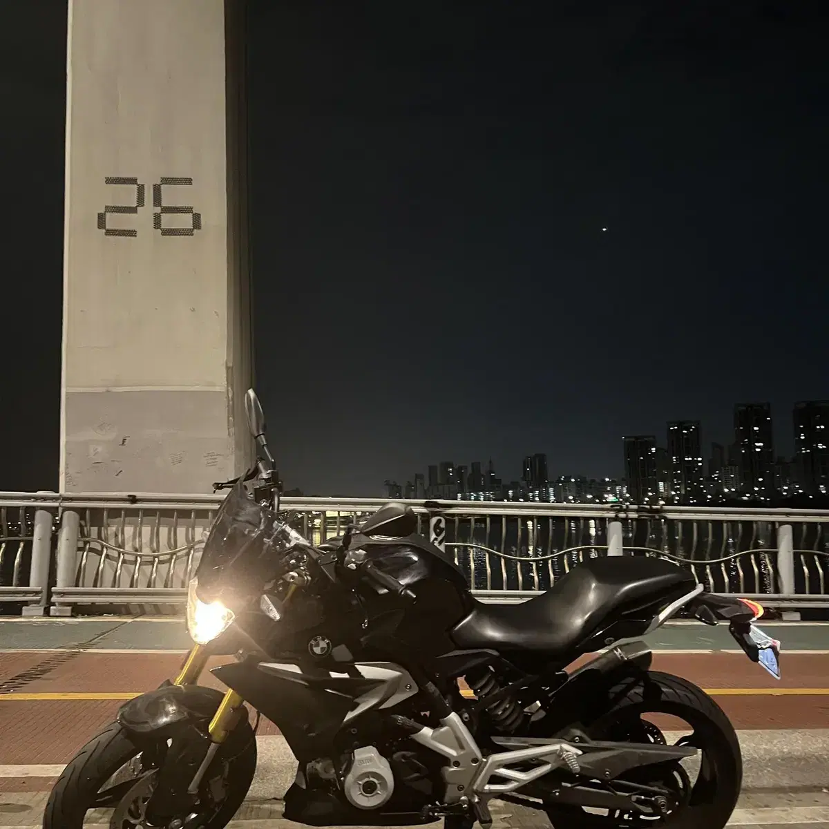 BMW G310R 블랙 / 아크라포빅 구변O / 360만원 판매