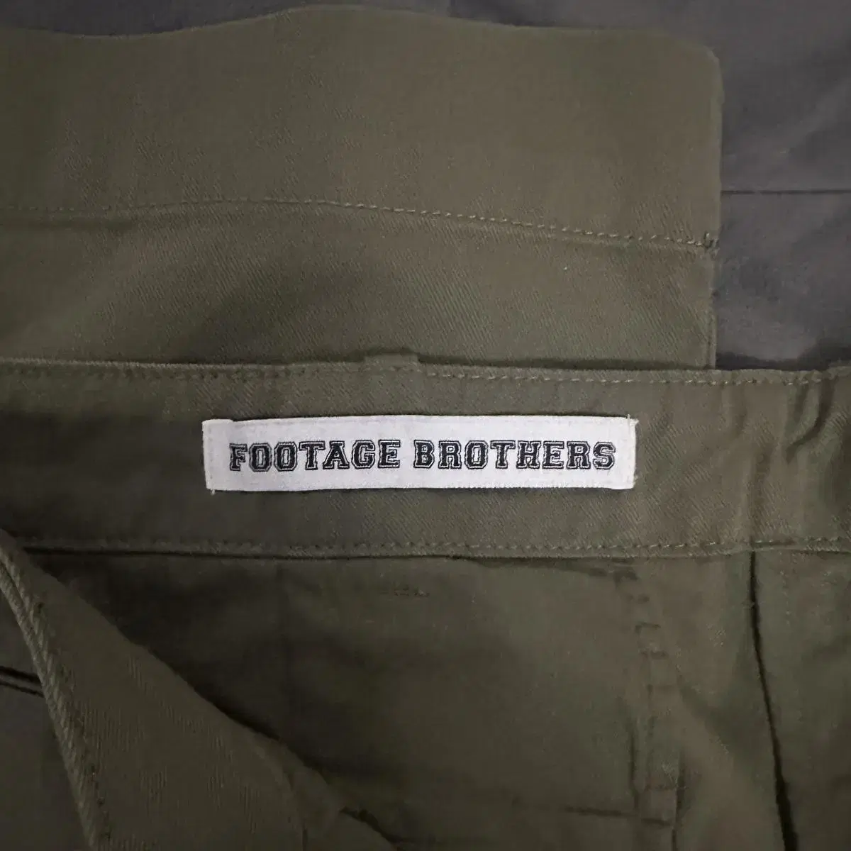 'RISE&BELOW X FOOTAGE BROTHERS' Officer