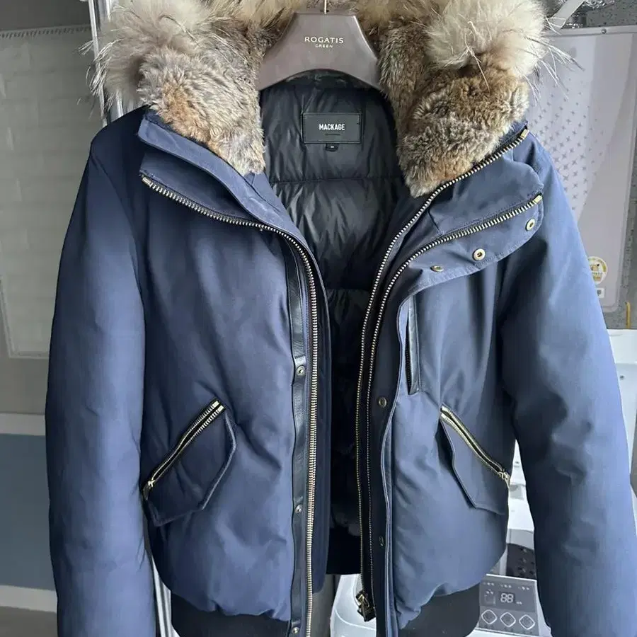 맥케이지 19Fw 40size 남색에 골드퍼