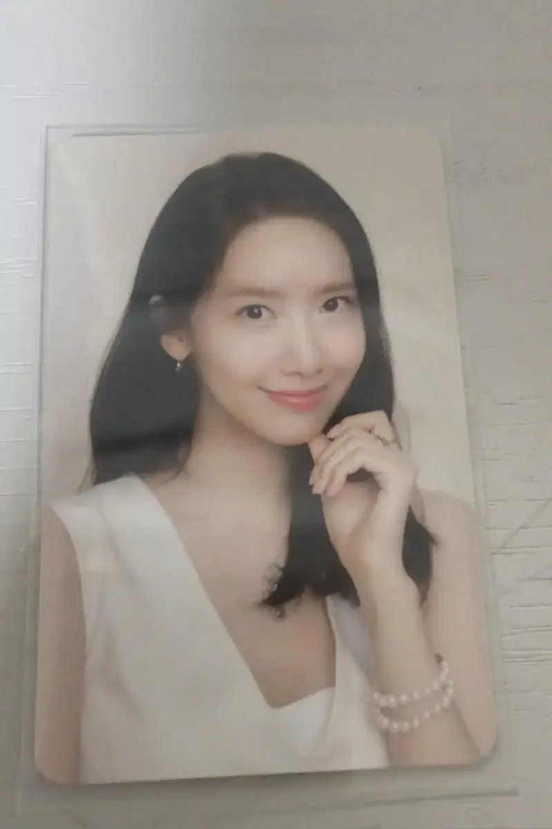 Yoona seasons greetings pre-order benefit sells