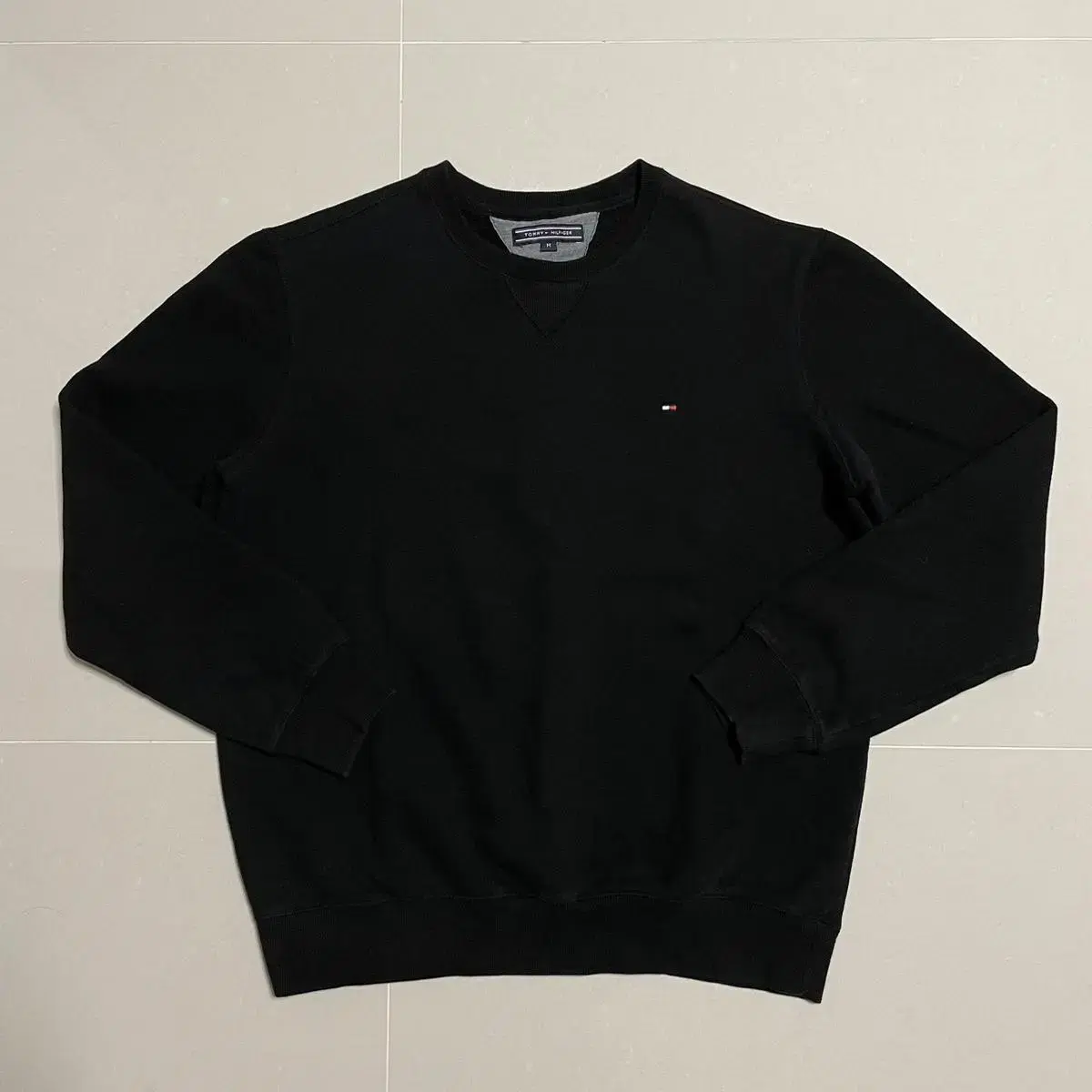 Genuine Tommy Hilfiger Black Brushed Man-to-Man Sweatshirt