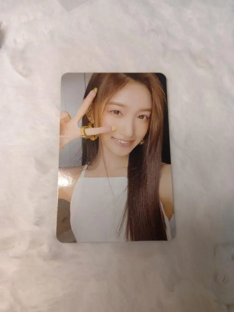 I'm selling my photocard!