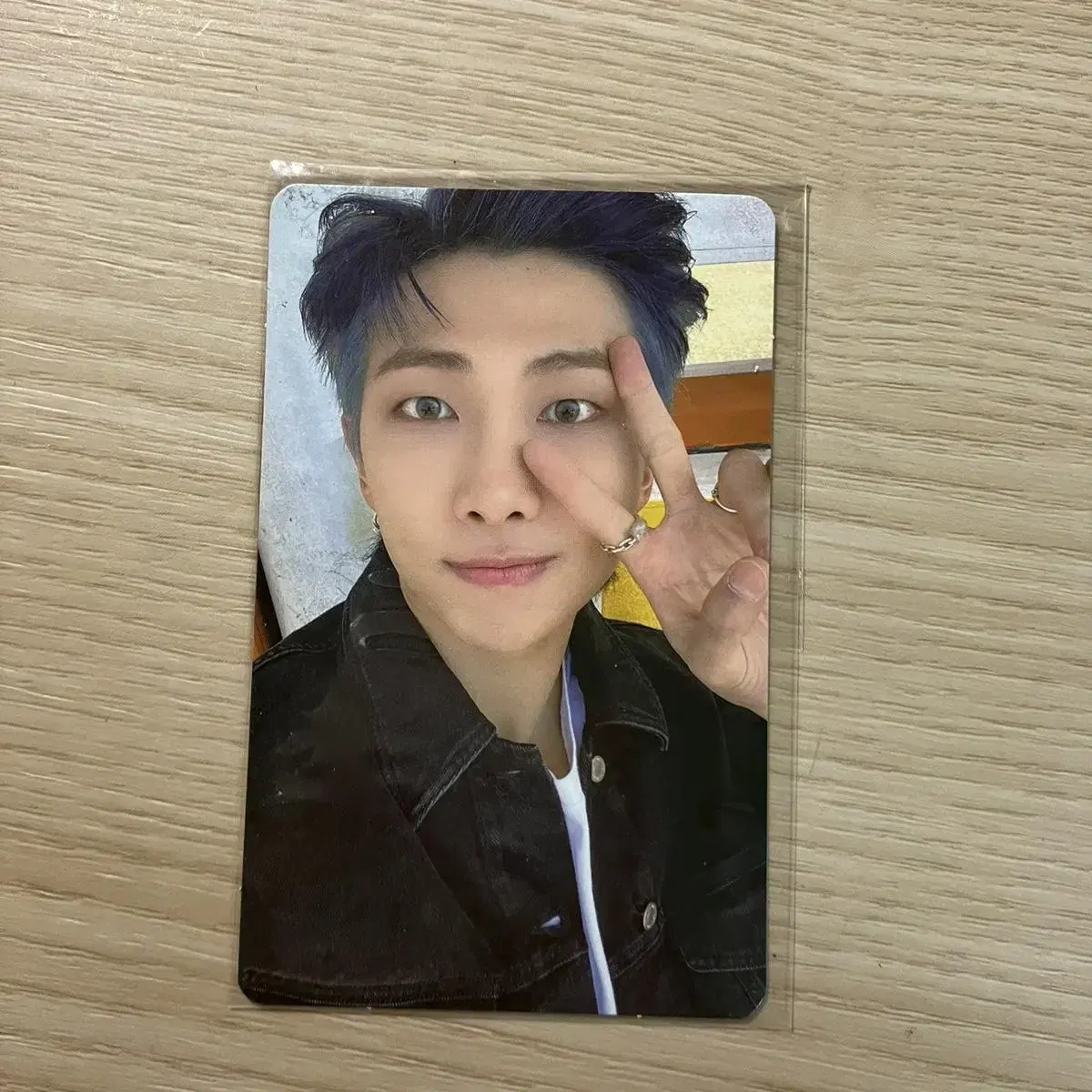 Butter pre-order benefit Nam Jun Photocard