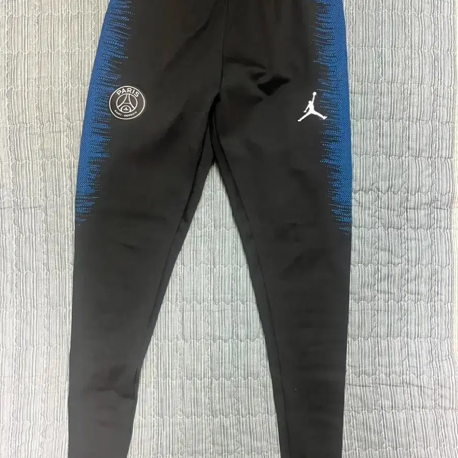 psg vaporknit pants