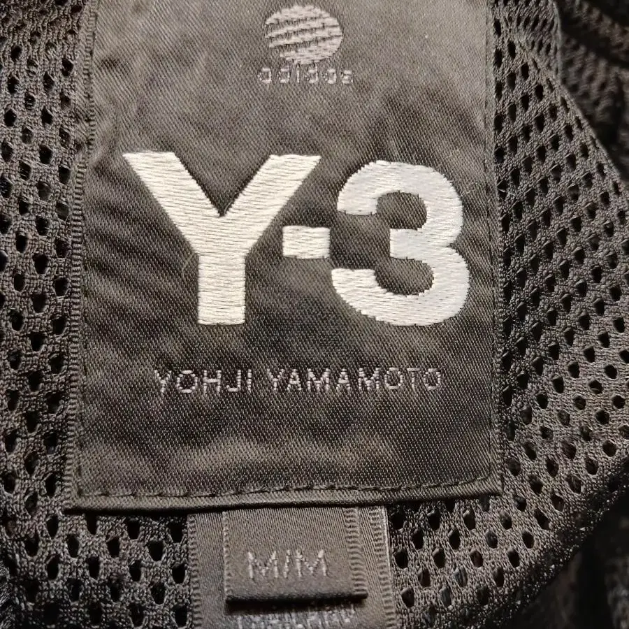 Y-3요지야마모토 코트