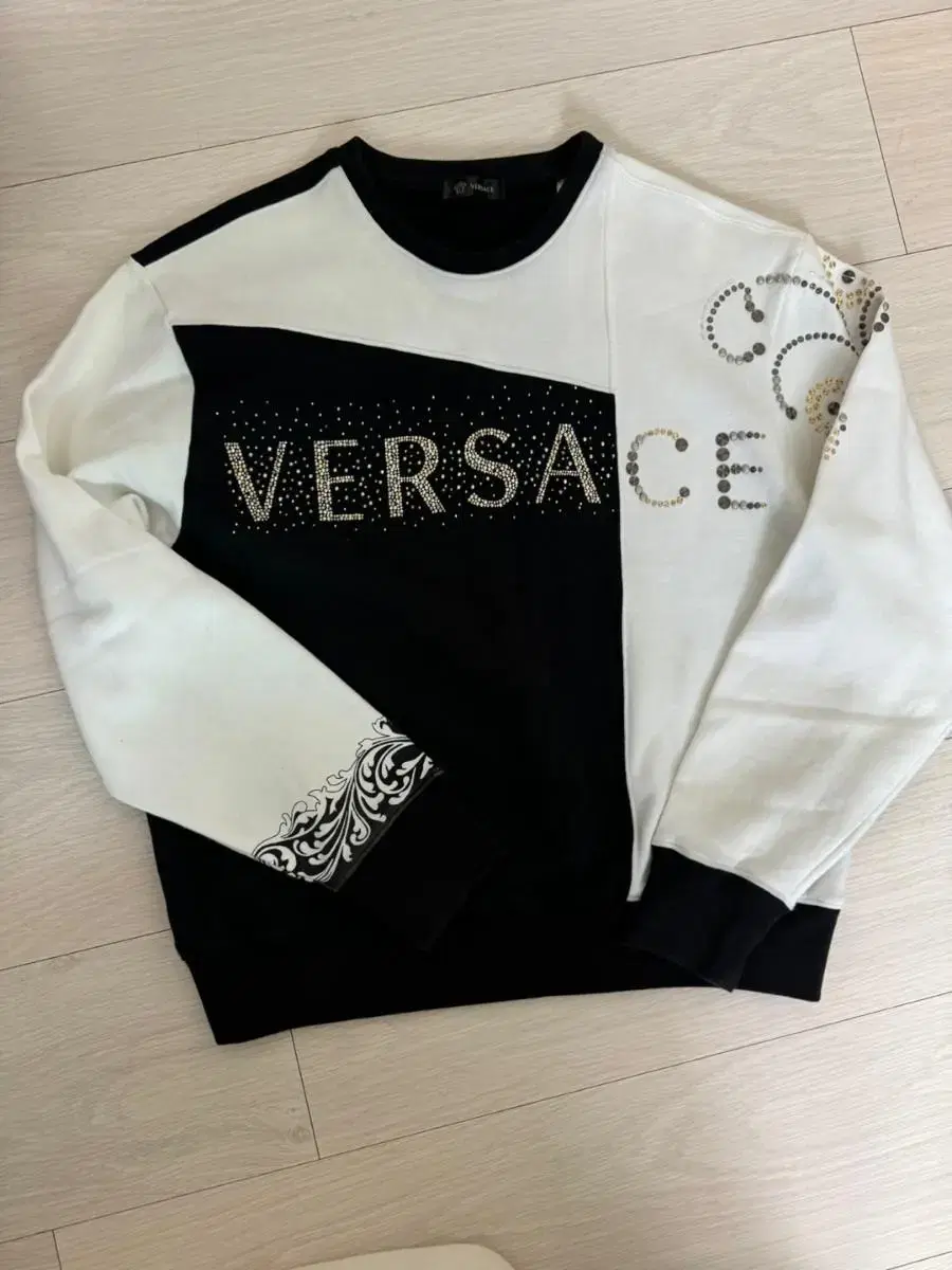 This is the Versace Round Tee