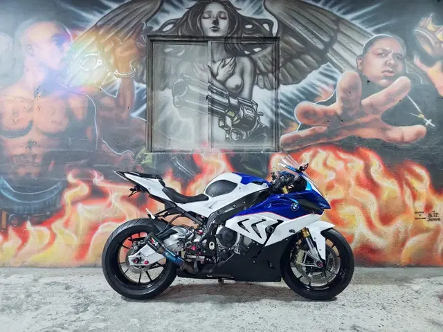 BMW S1000RR/38633KM/고배기량/메뉴얼/15년식/튜닝/바이크