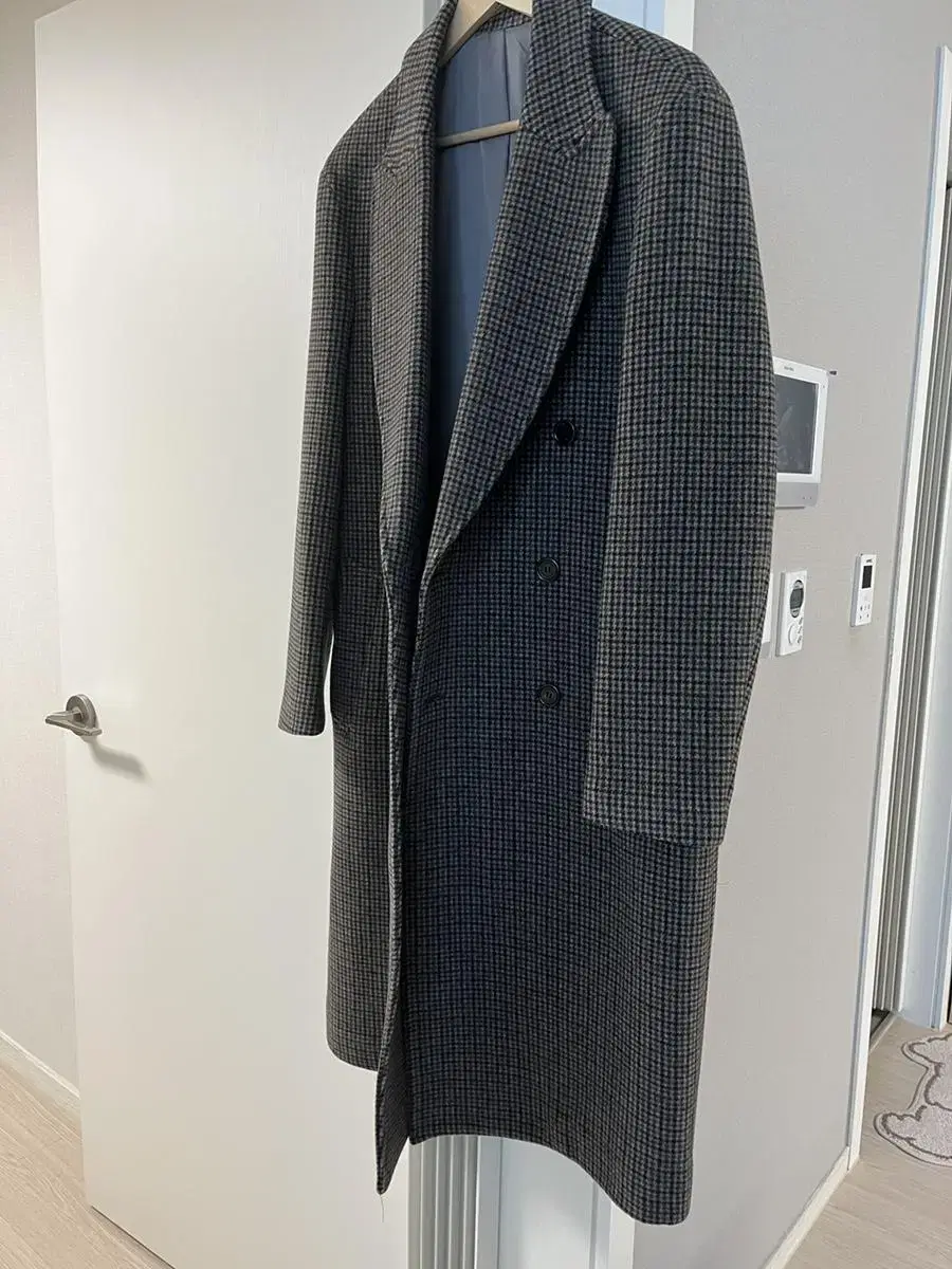 VivaStudio Double Check Coat