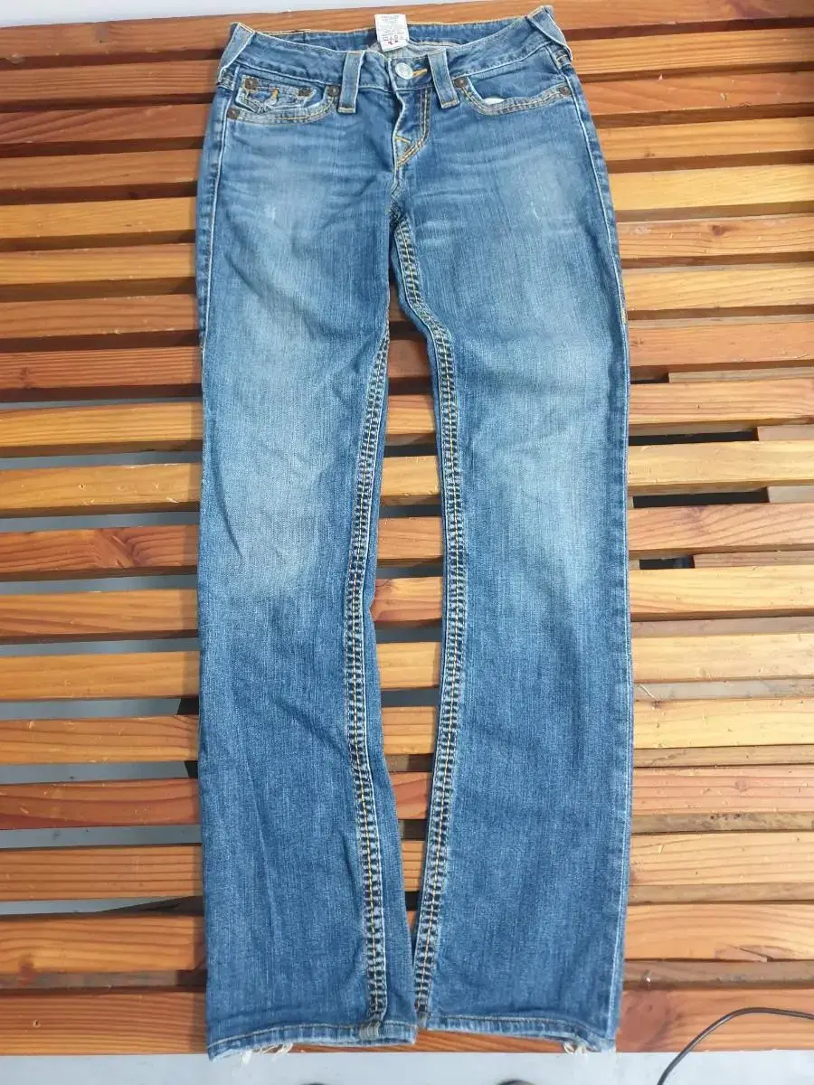 Truly Legion Mid Blue Denim Jeans 26