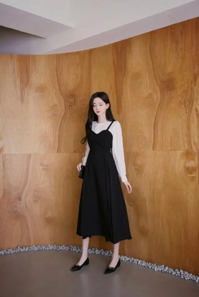 밀크코코아 Romantic buckle dress