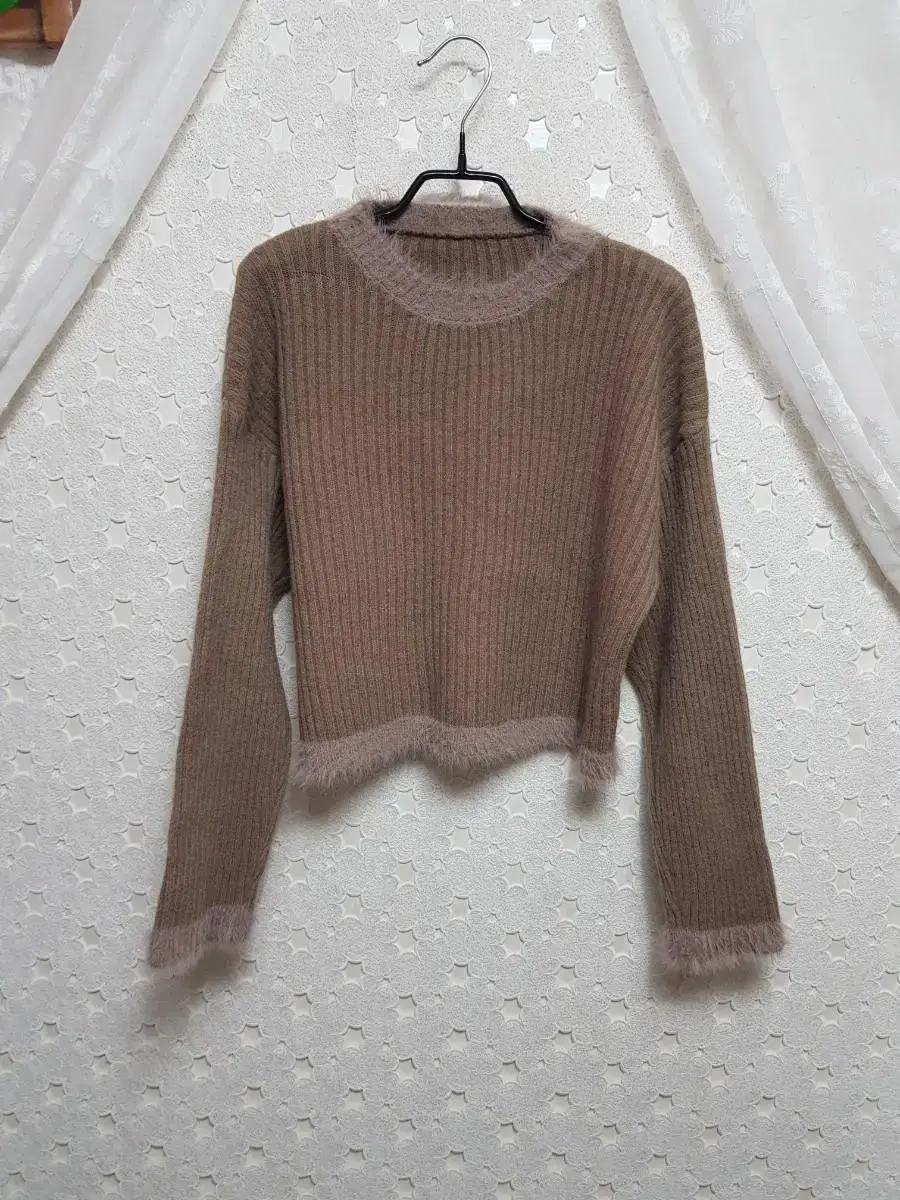 Brown knit T-shirt women55-66