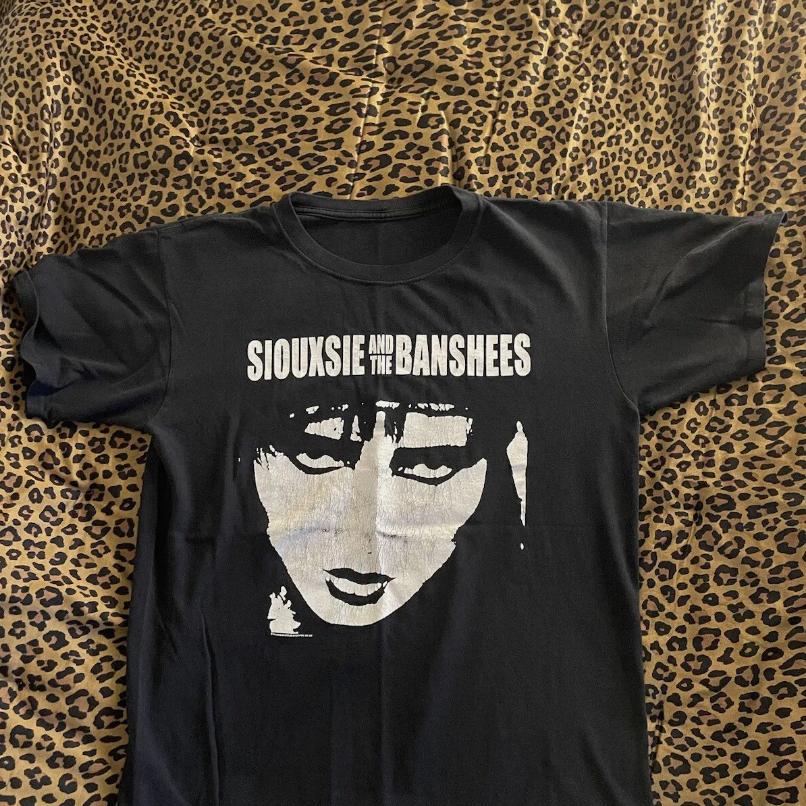 Siouxsie and the banshees t shirt (M)