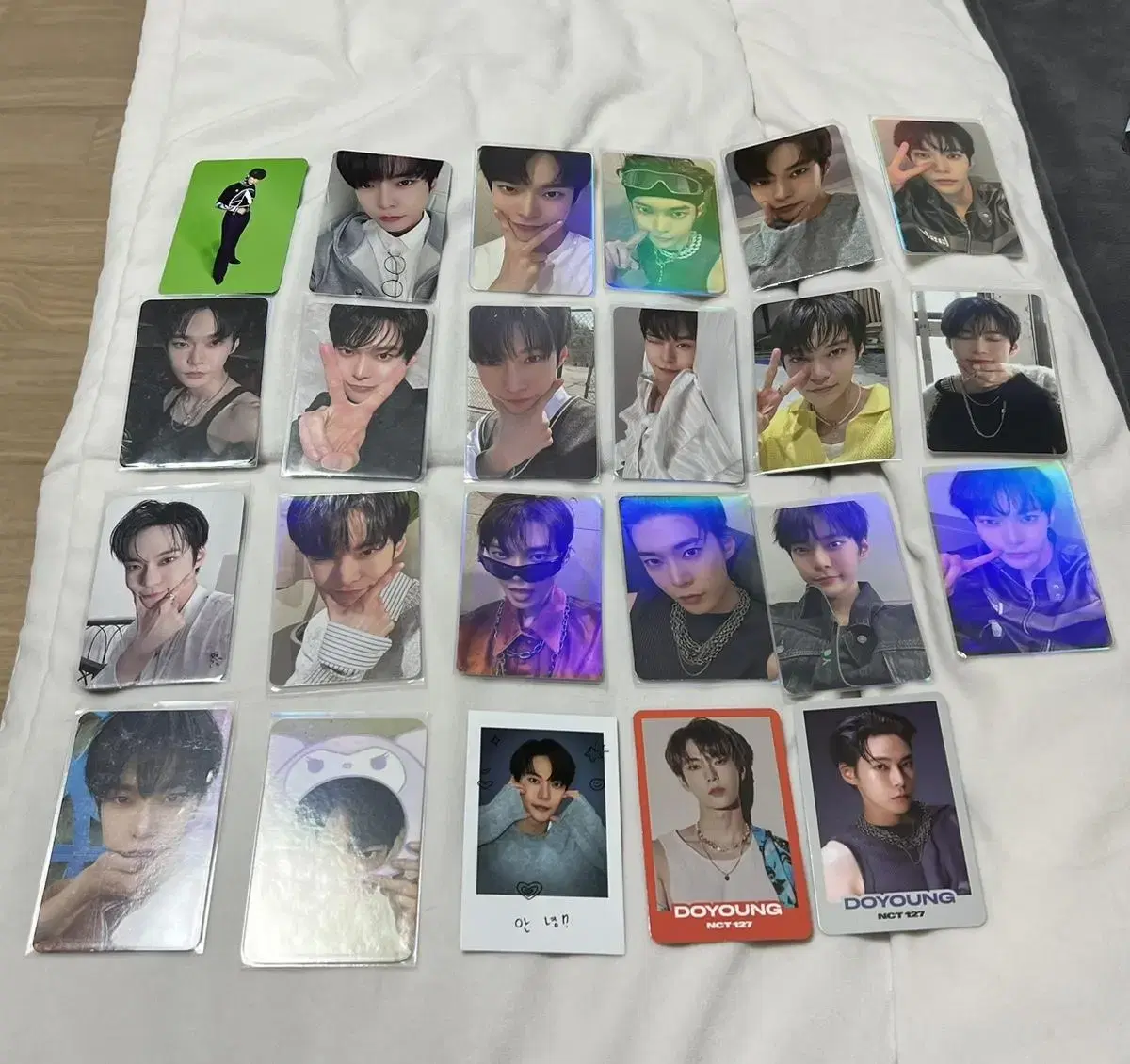 Doyoung photocard bulk WTS