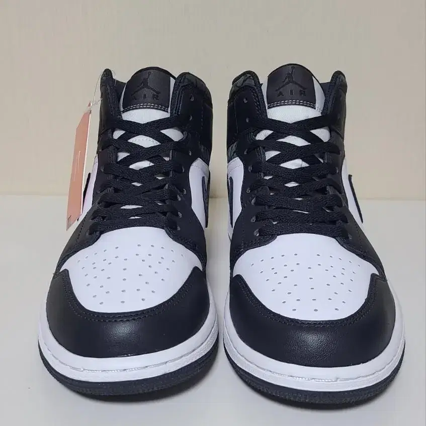 나이키 Jordan 1 mid SE off black 270