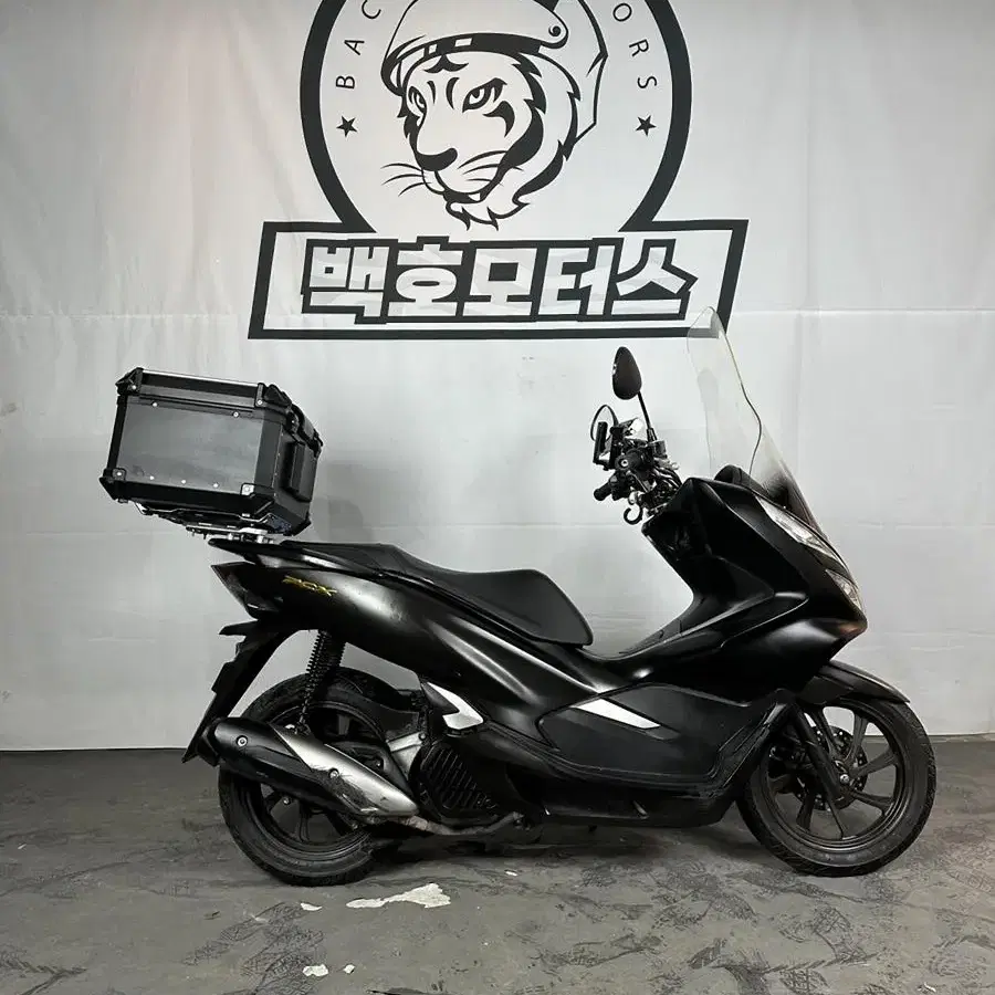 배달 입문용 가성비 20년식 pcx 블랙