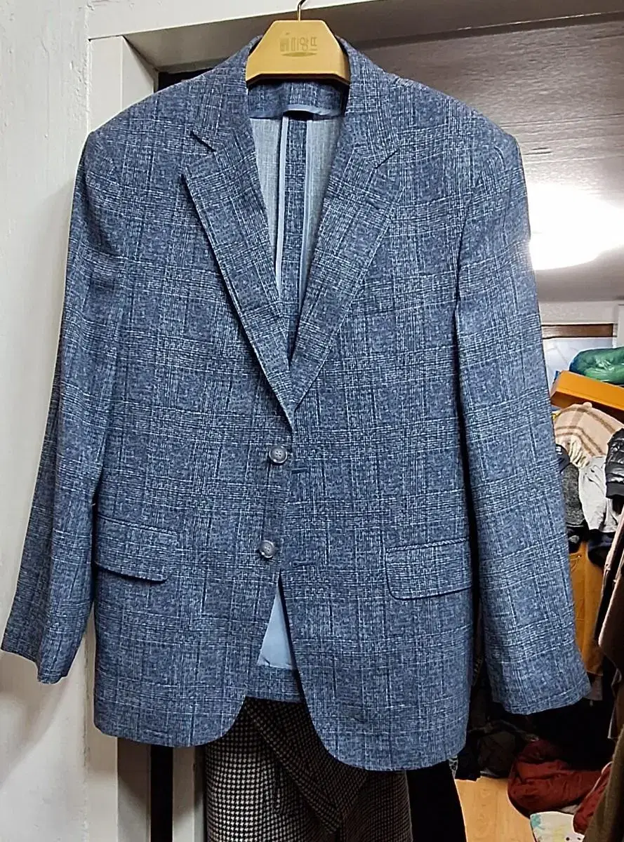 CABRINI Men's yeoreum Blazer 100" (New without tags)