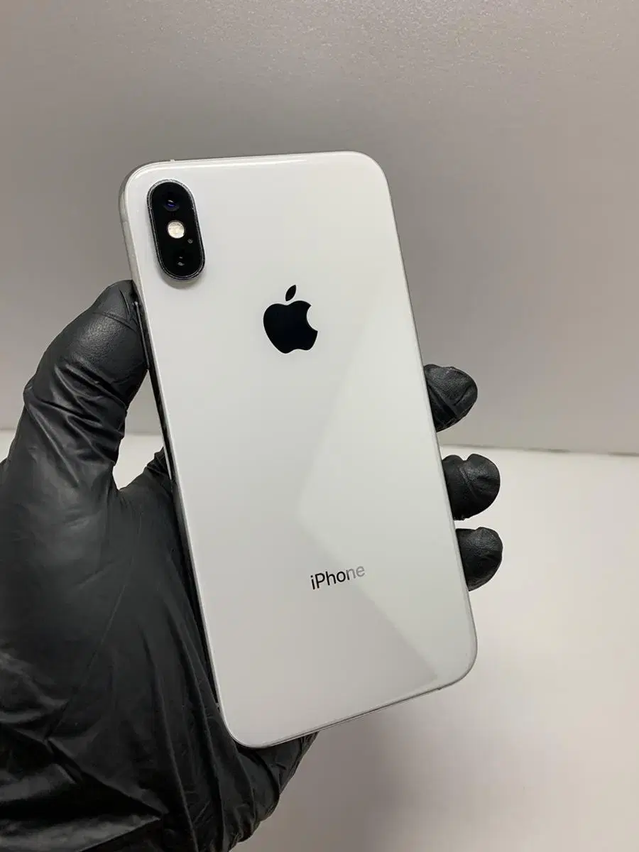 iPhone Xs Silver 256GB