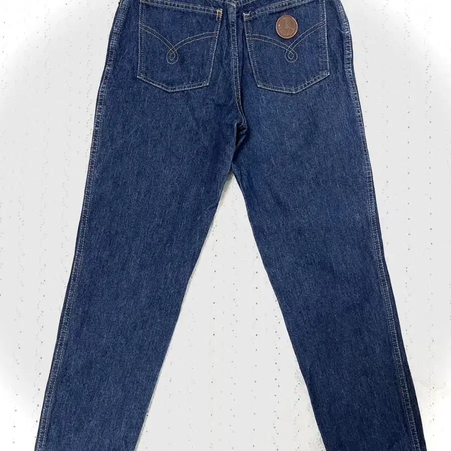 모스키노 jeans 25-26in