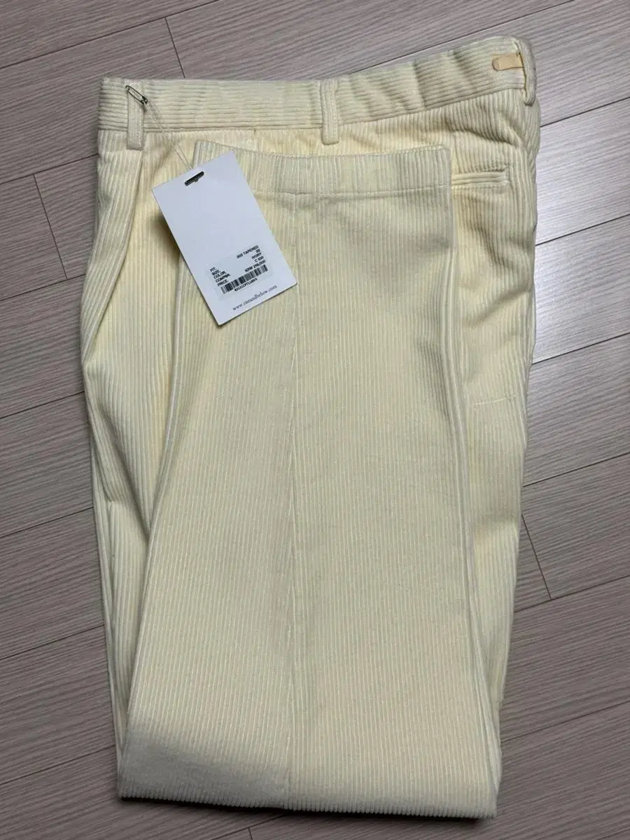 Rise and Fall Corduroy Pants Ivory New