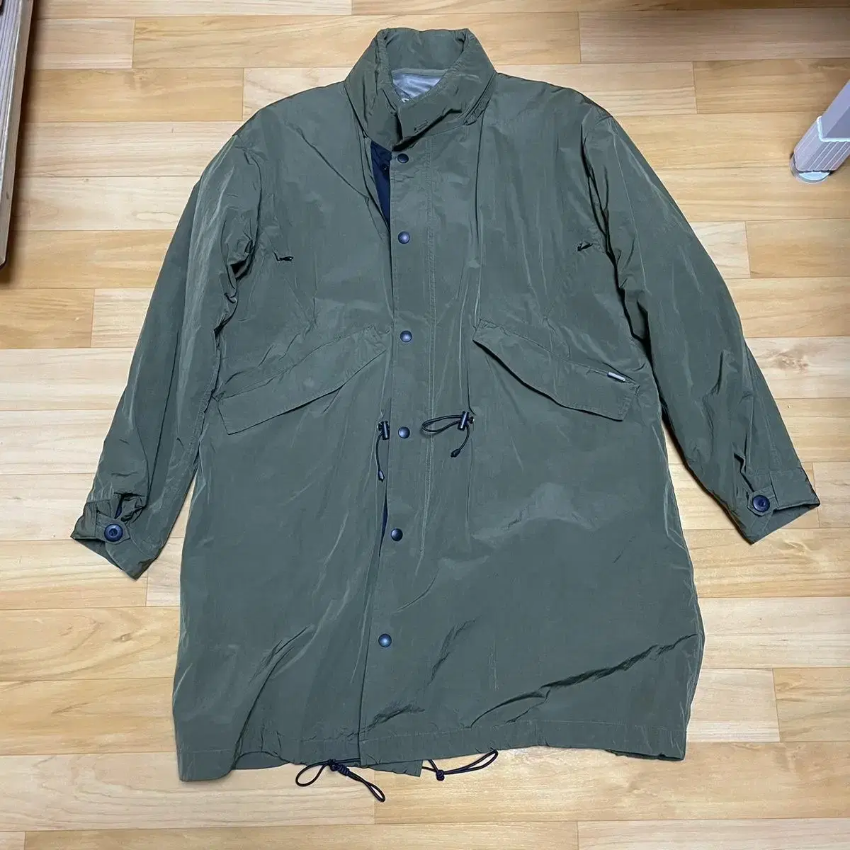 [W] Non-Heavyweight Packable M65 Parka Olive + Opal Roundneck Quilted