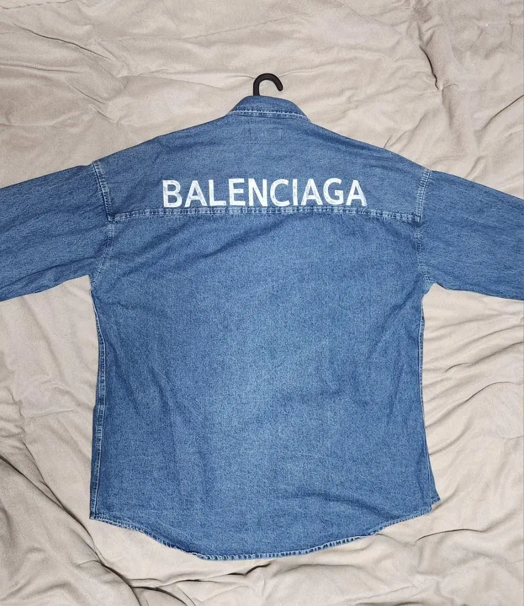 Balenciaga Jeans Cheap Quick sale Almost new price adjustable