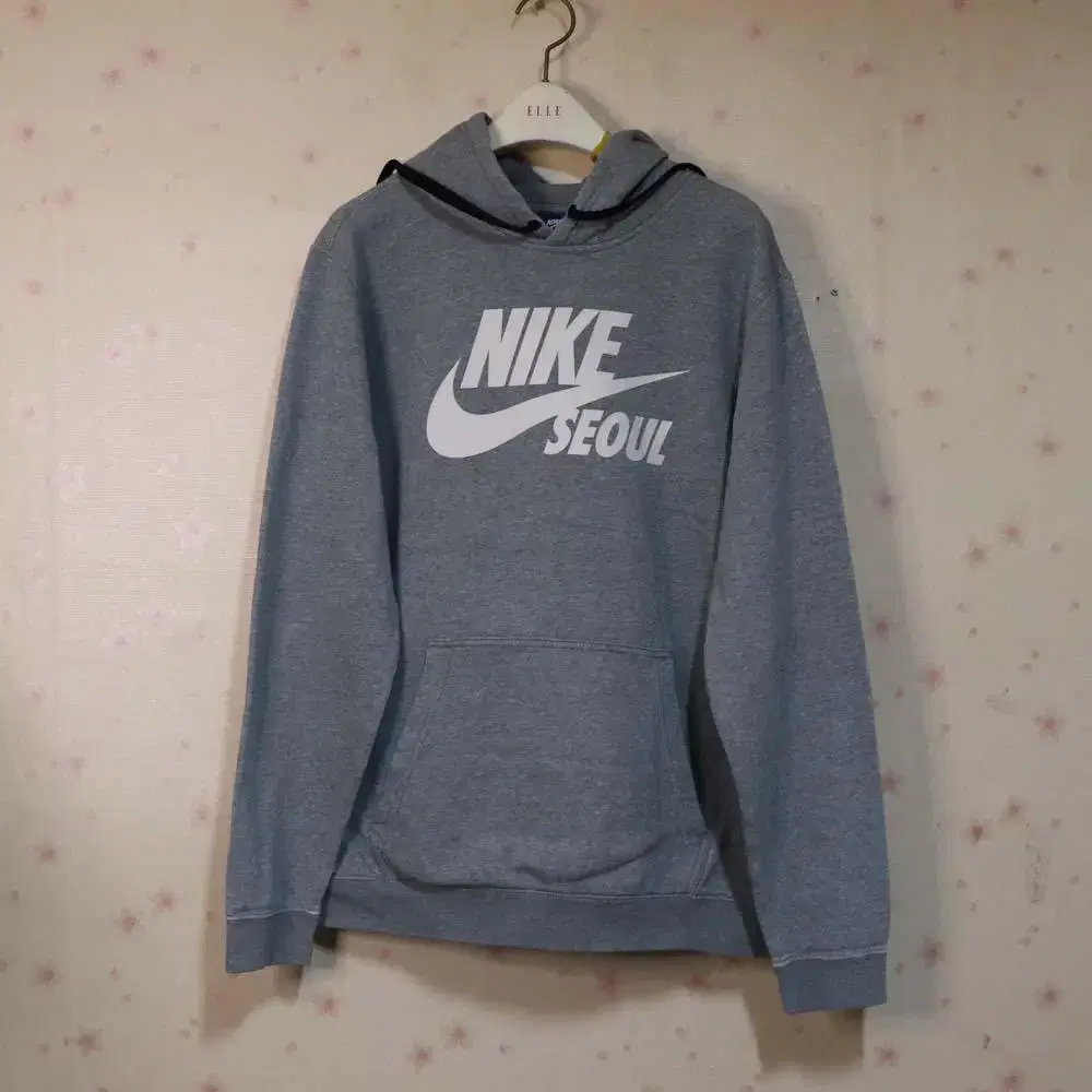 Nike Men100 Hoodie GugarellaSM320