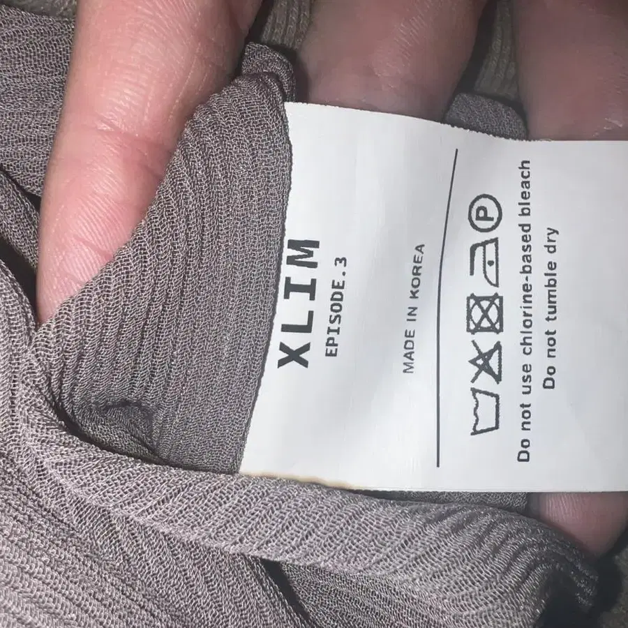 Xlim Ep 3 beige jacket