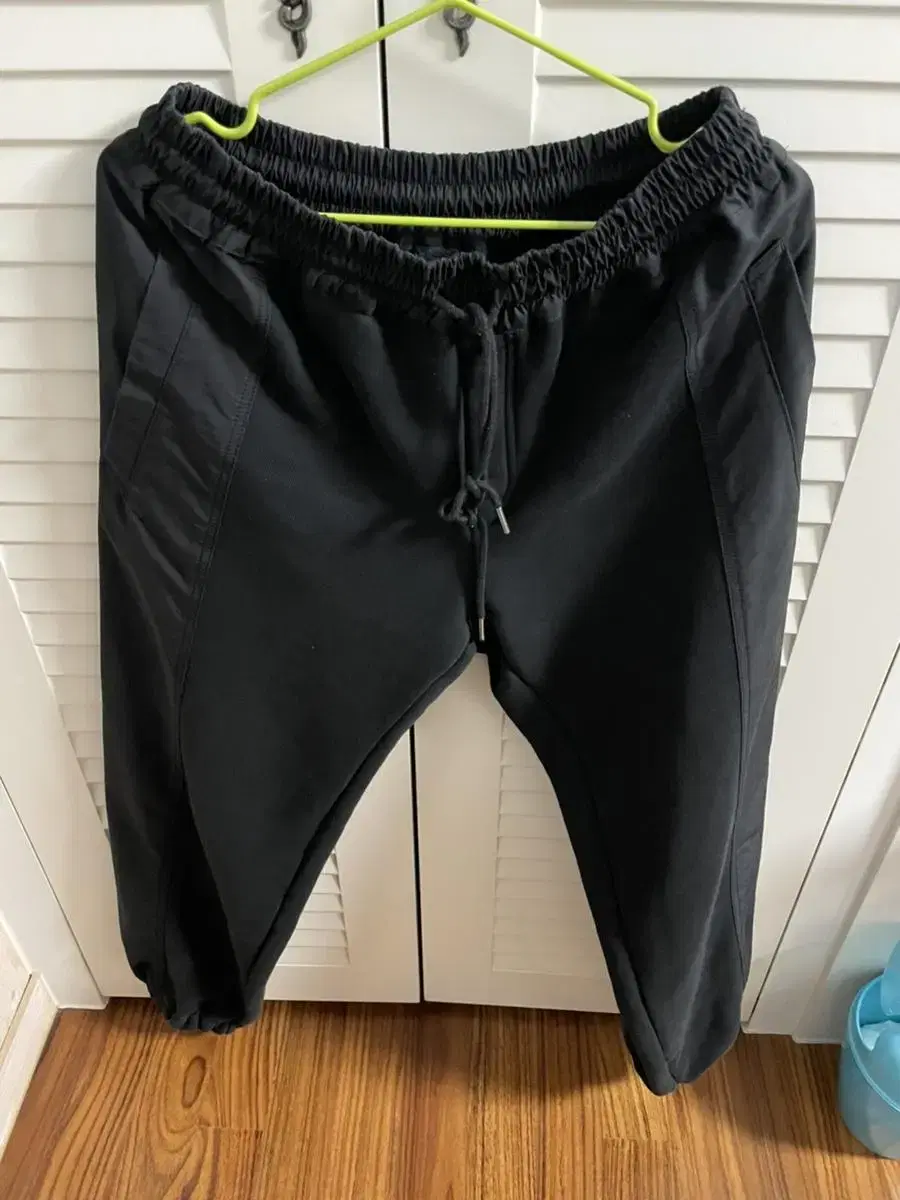 After pray panel jogger pants