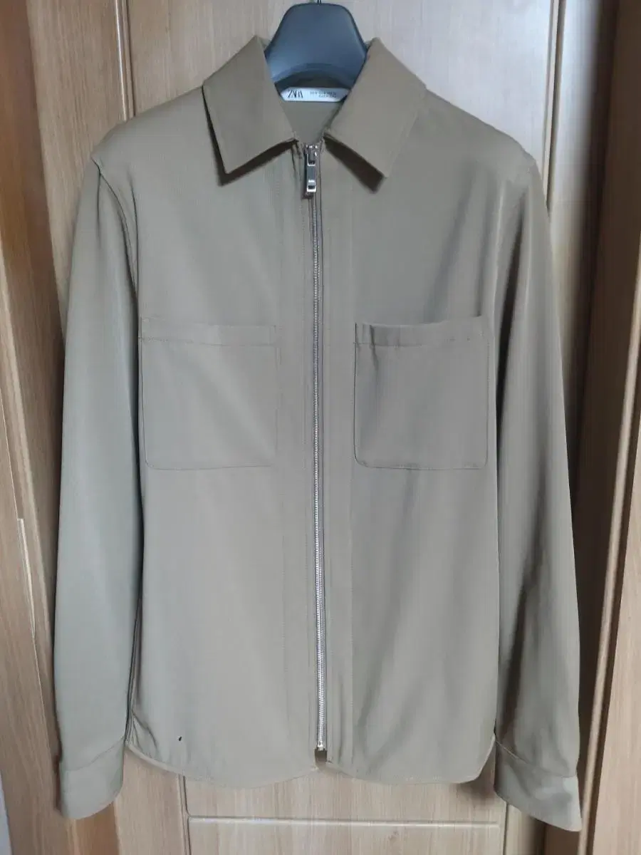 Zara TRAVELER Jacket L