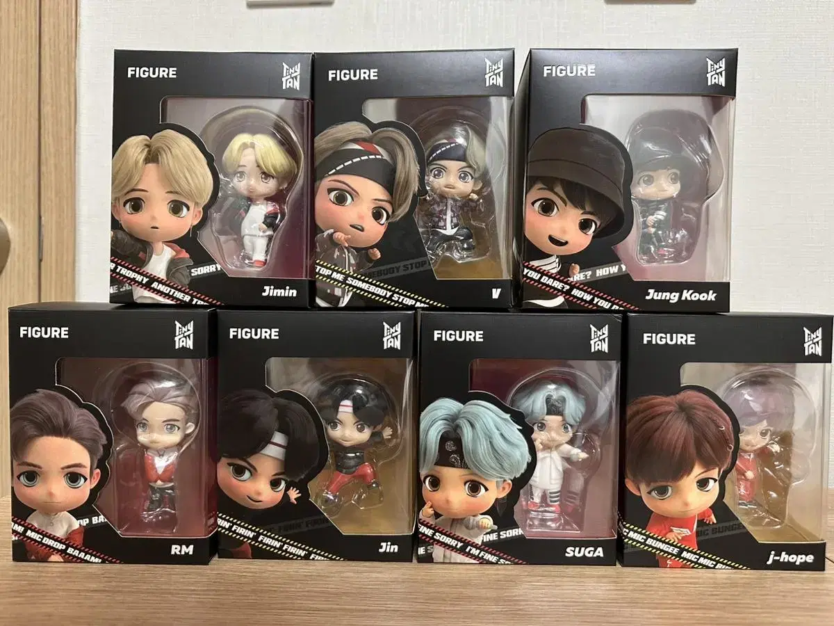 BTS Micdrop Figure /BTS Micdrop Figure sells in bulk