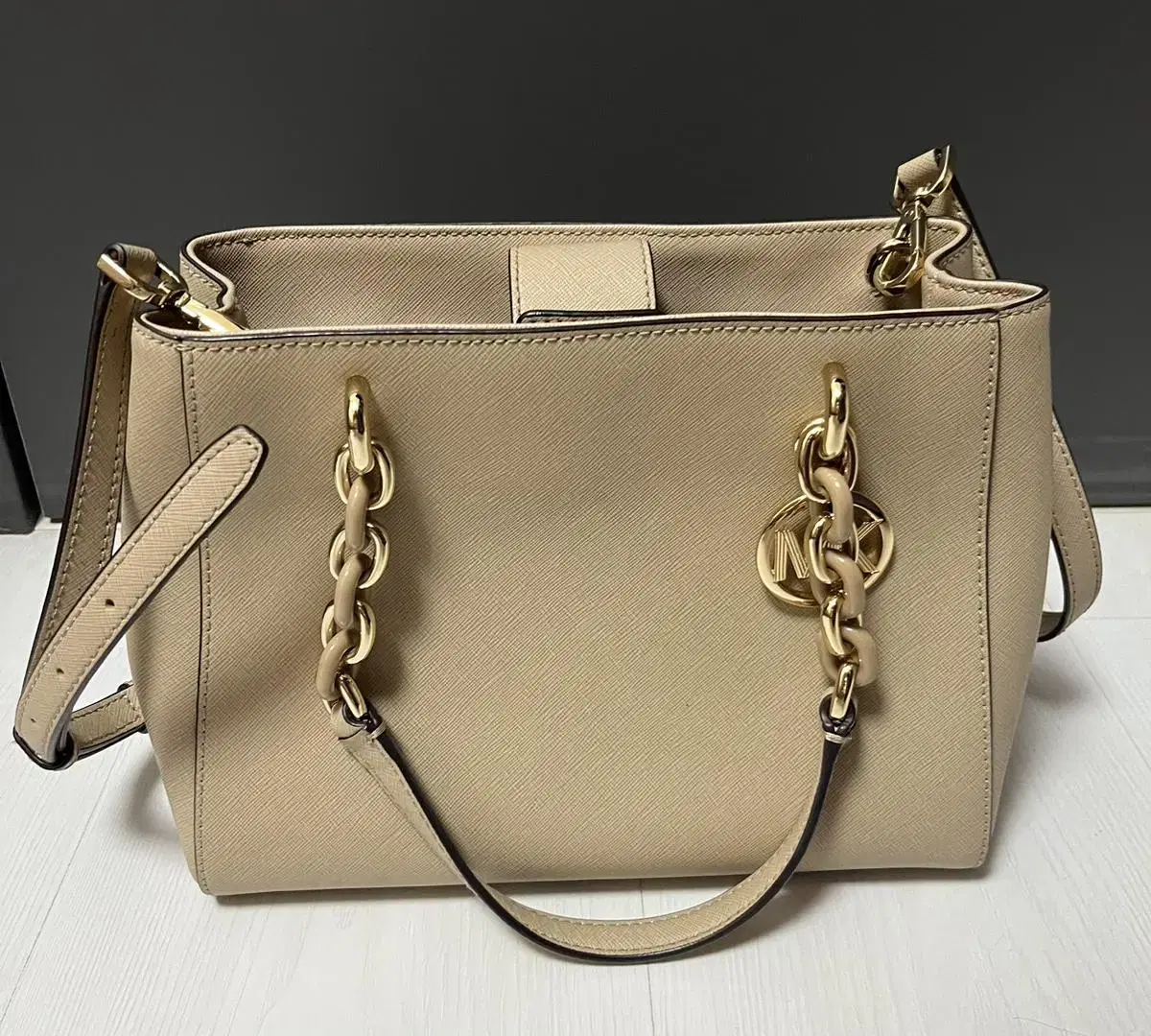 Michael Kors Bags