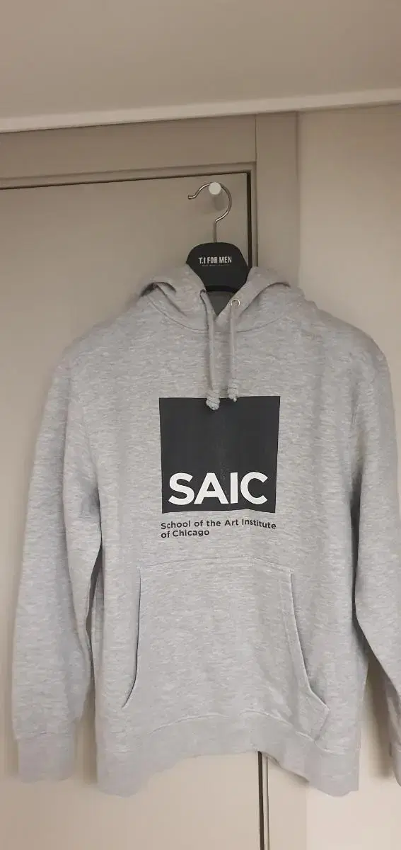 SAIC School of the Art Institute of Chicago Hoodie M (95) sells