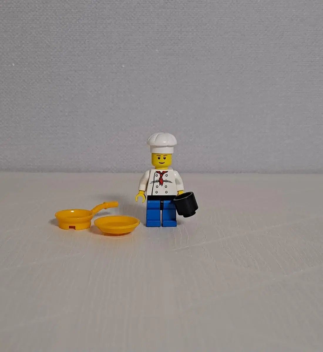 LEGO Minifigure Chef (Discontinued)