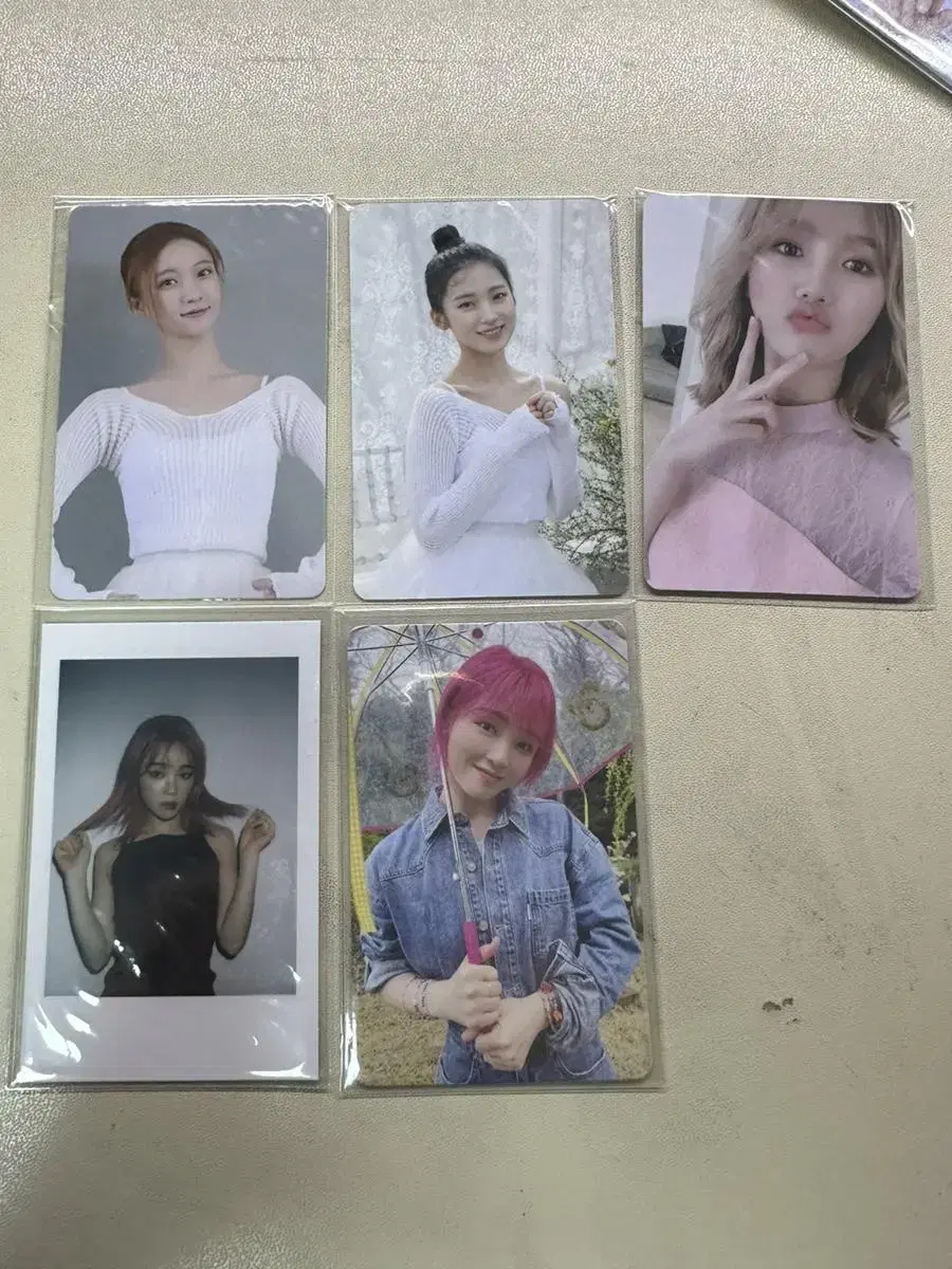 Oh My Girl Photocard