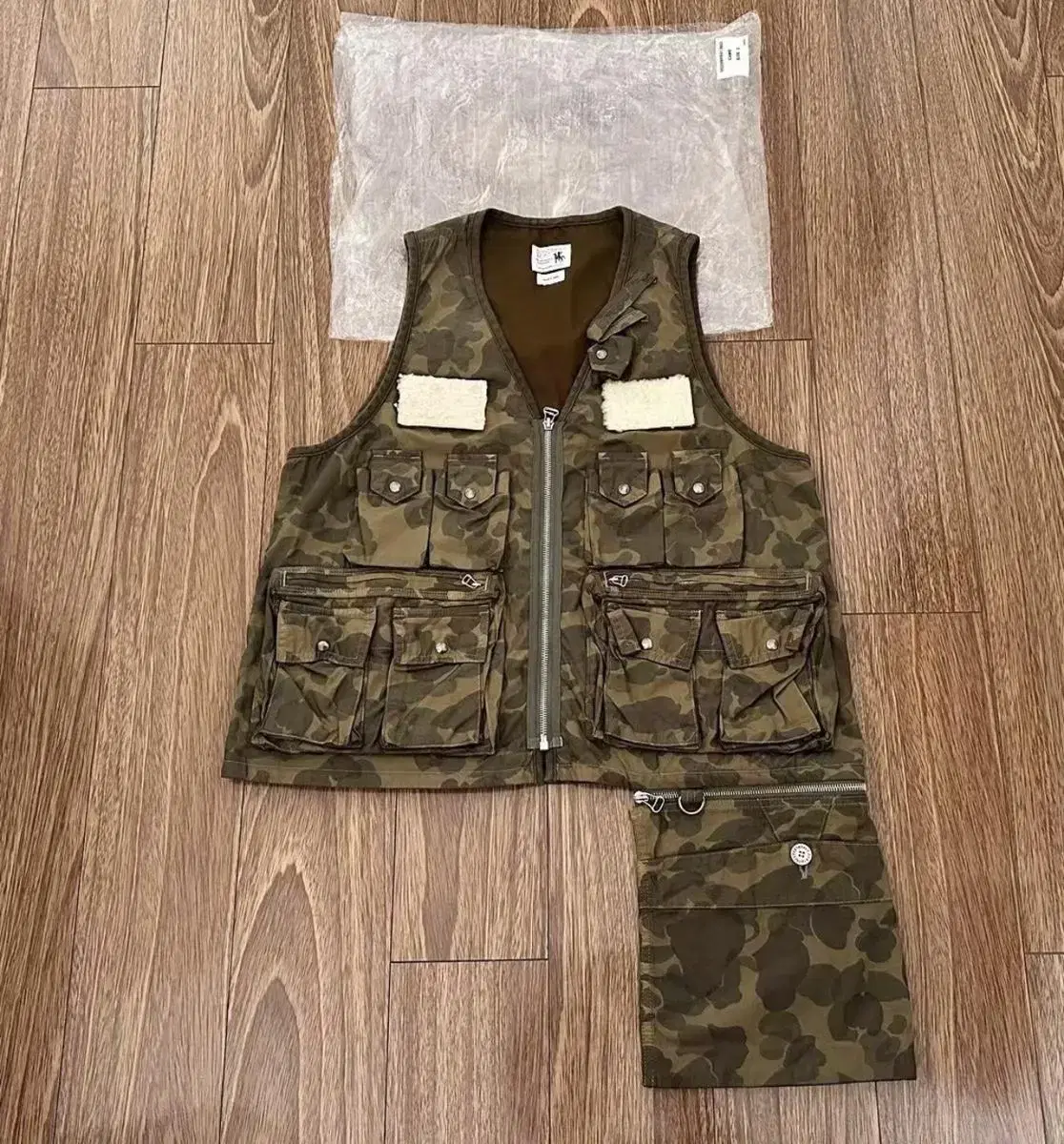 Bizbeam19aw PILAR FISHERMAN Vest Vest[2]