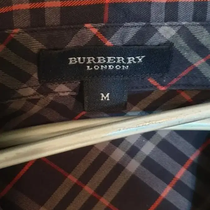 정품) Burberry 버버리 런던 노바 체크 셔츠 네이비 남방 블라우스