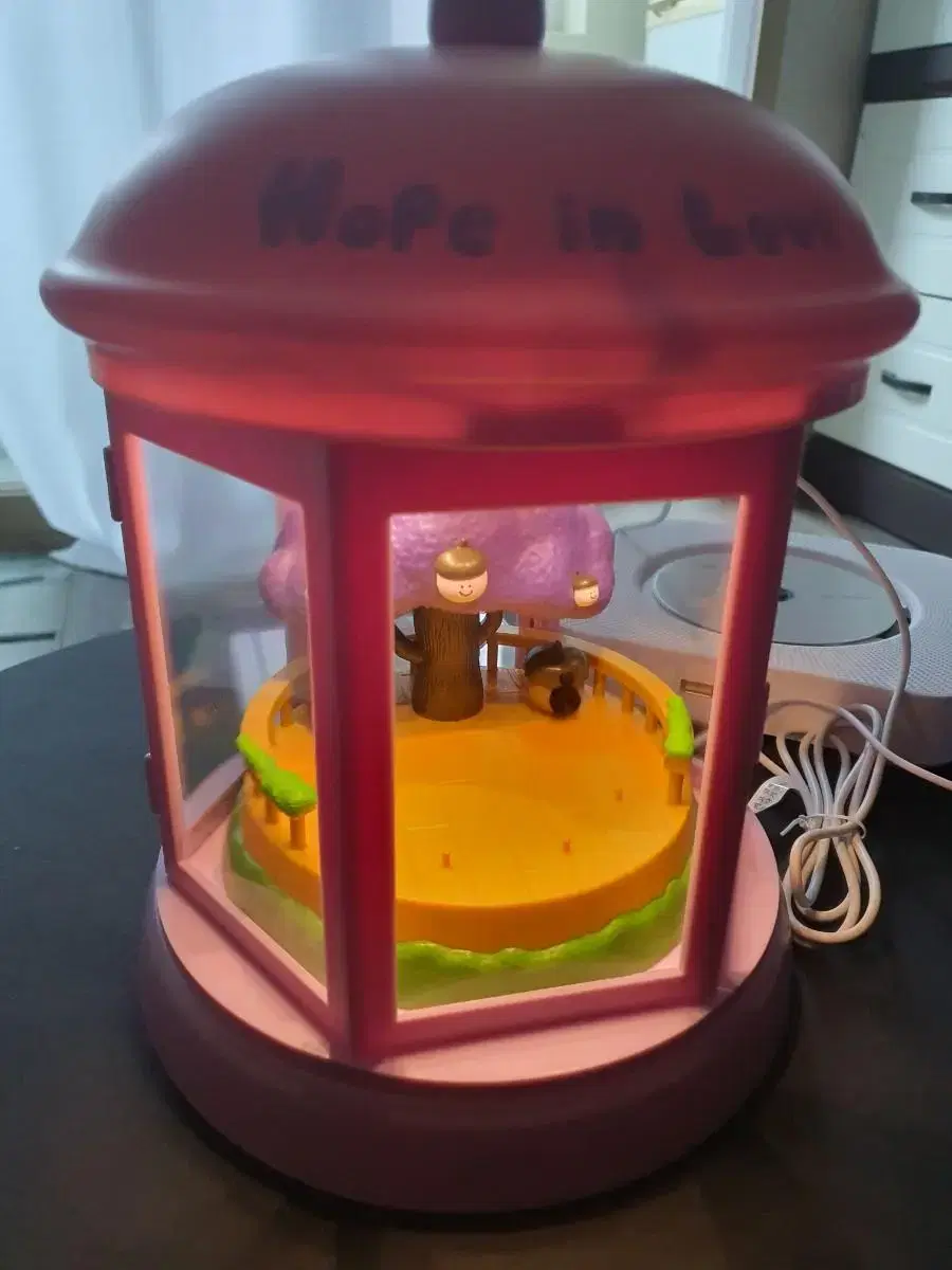 We sell Pizza Albolo BT21 mood light