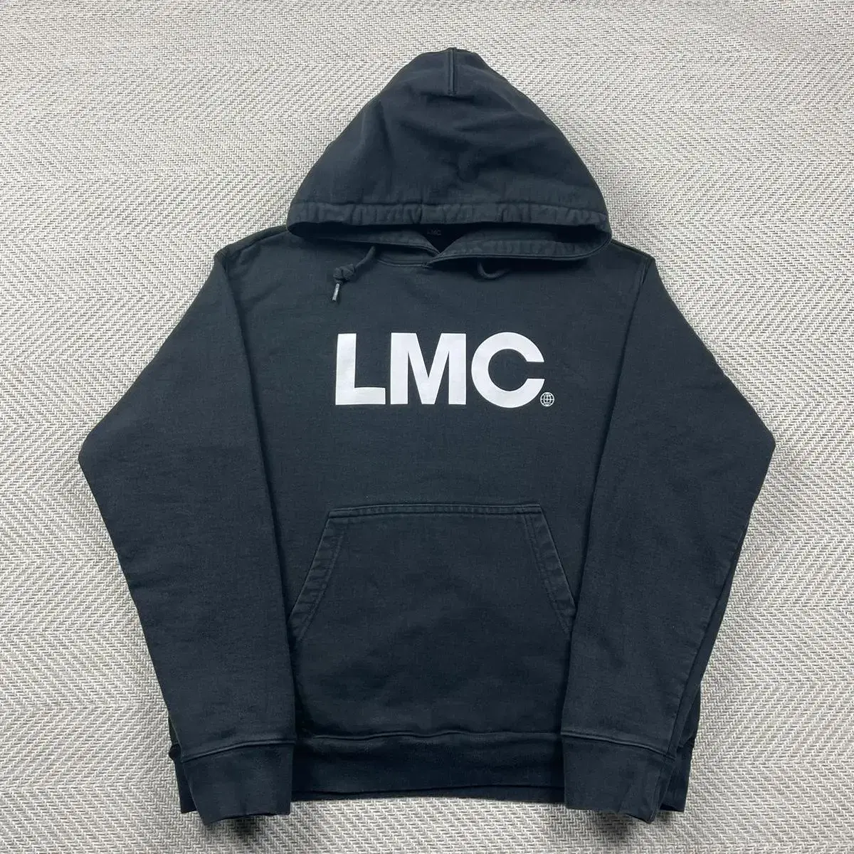 (S) LMC Hood