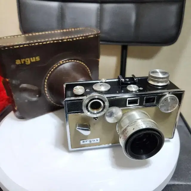 빈티지 미국 Argus C3 35mm 투톤칼라 Matchmatic 카메라