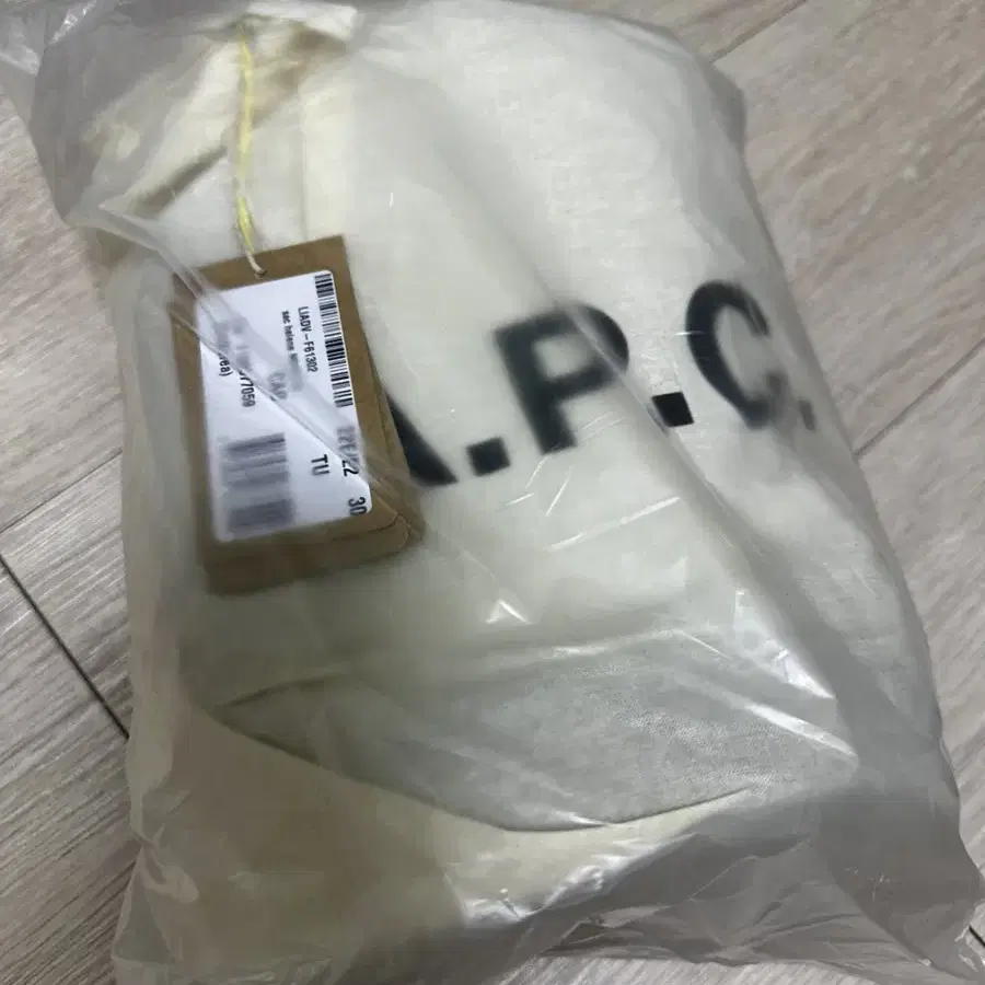 (미개봉)새상품 apc Helene Bag 헬렌백