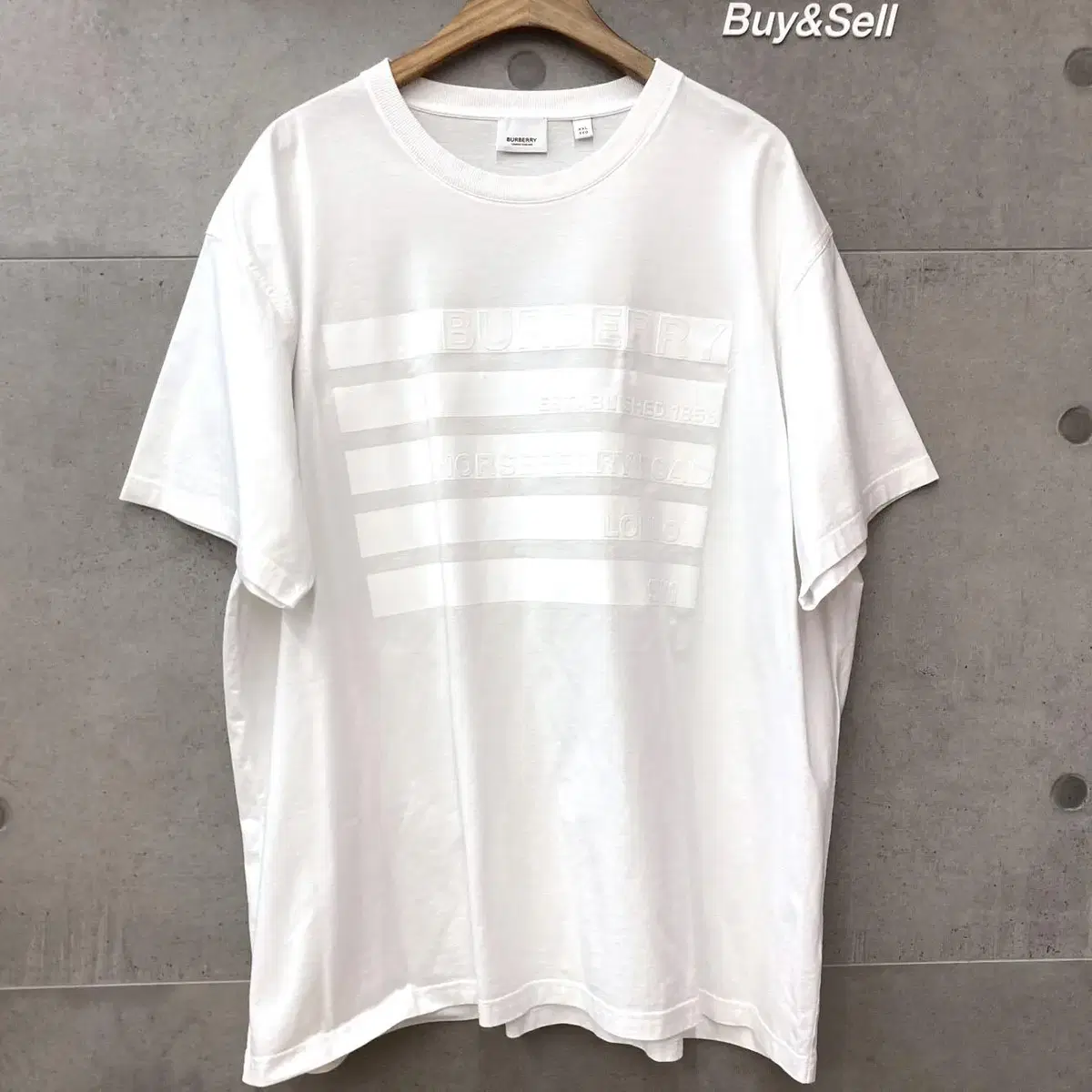 Burberry Striped logo short sleeve T-shirt in white8052100-F111013