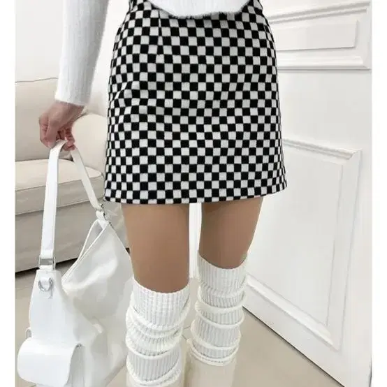 아쿠비클럽 winter chess mini skirts