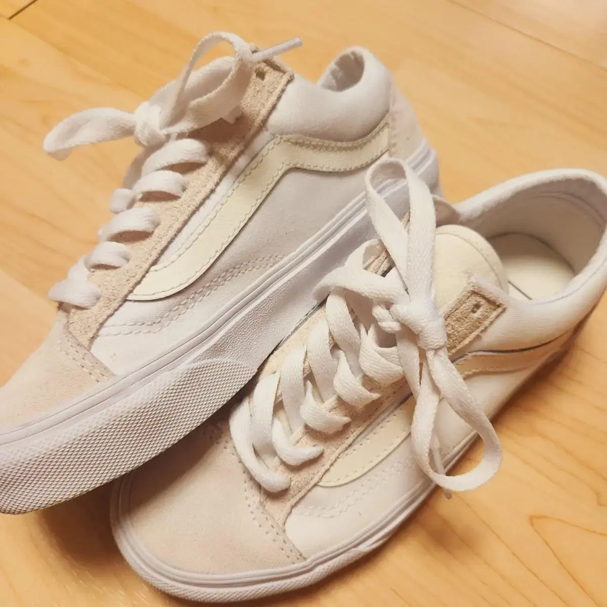 Vansstyle36 All-White Classic Sport Style36 VN0A54F69LX