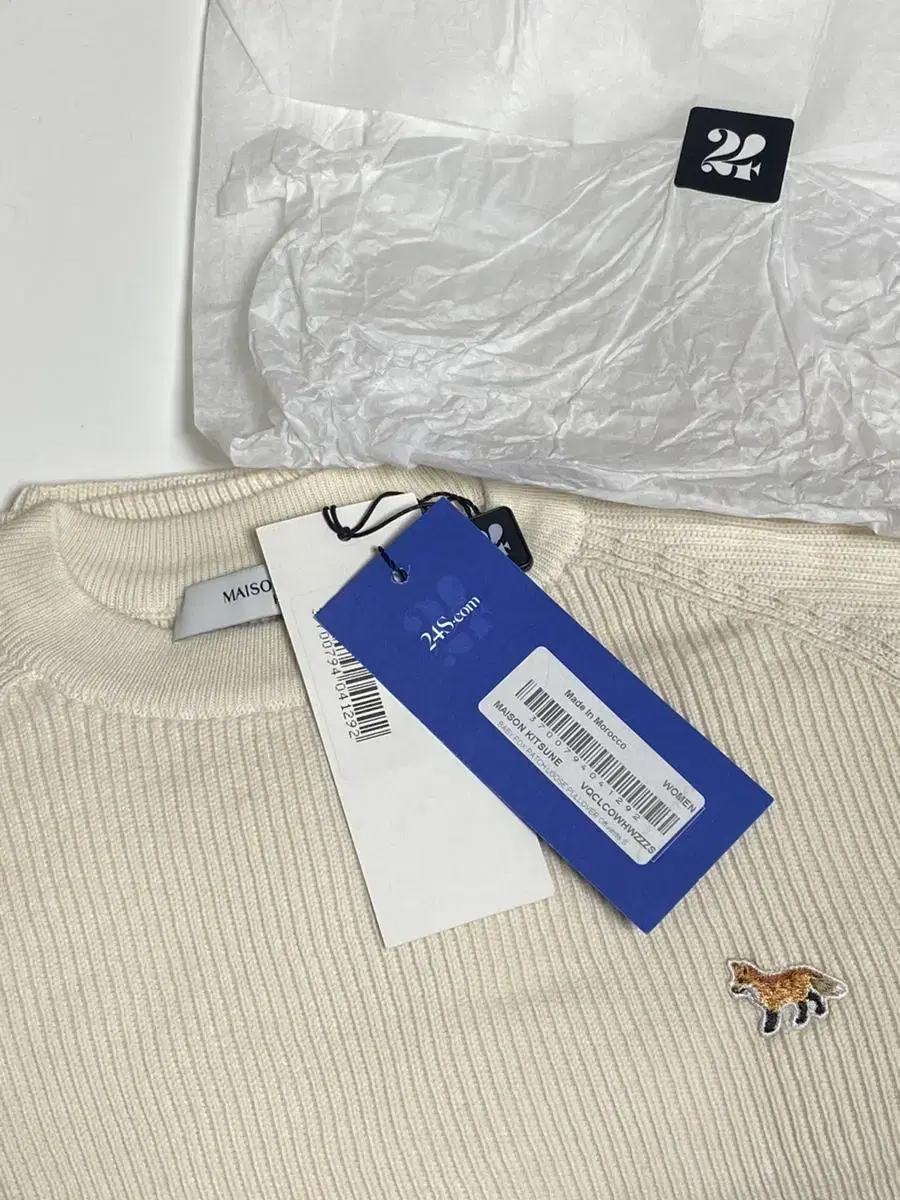 Trimmed, new product / Maison Kitsune Baby Fox Knit