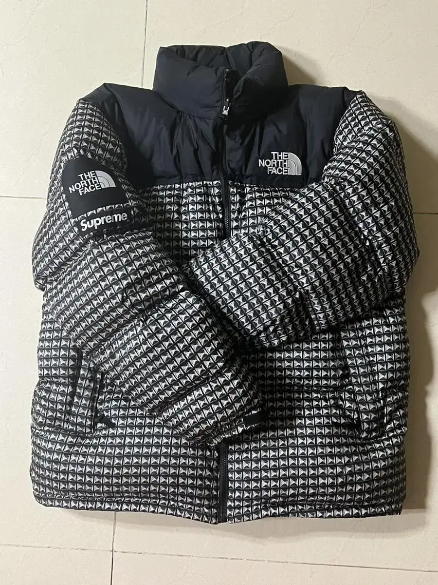 Supreme The North Face Studded Nupsi Xl