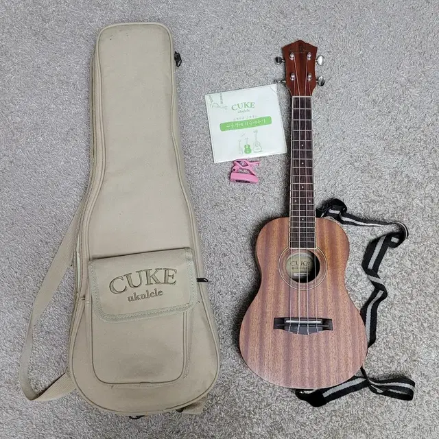 CUKE 우쿨렐레