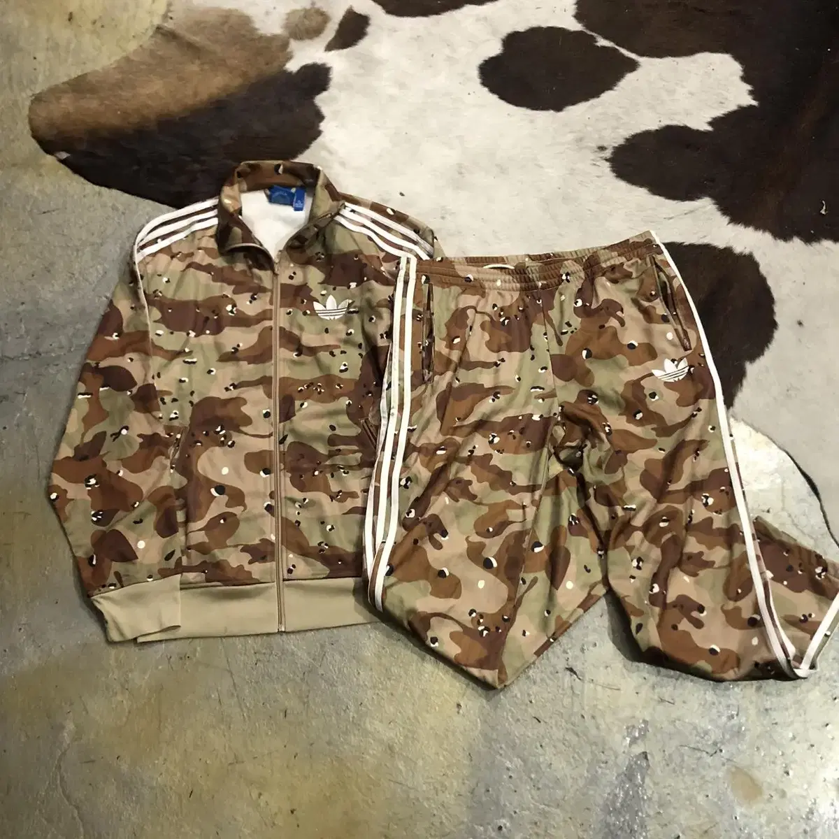 XL Adidas Camo Firebird Set/A3588