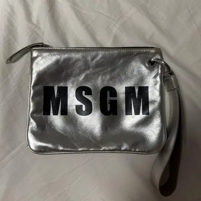 MSGM 클러치