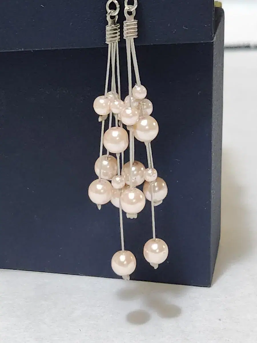 Pink pearl earrings